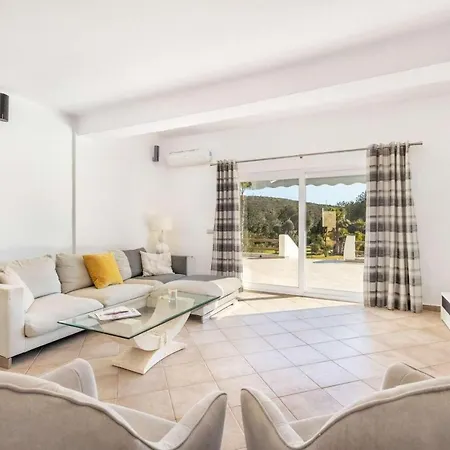 Casa Jardim * Loule